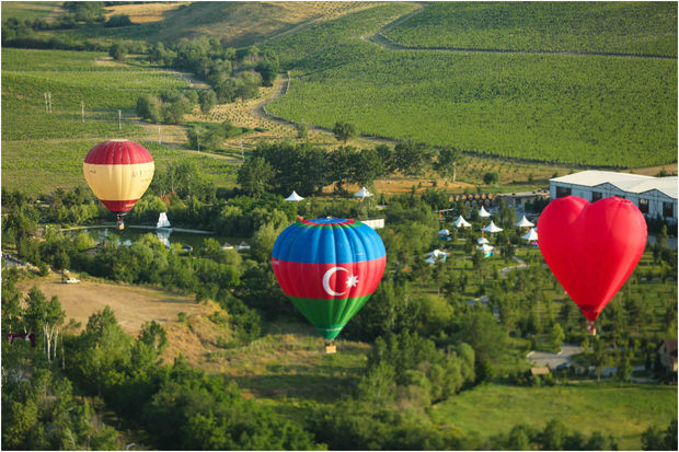 Azərbaycanda ilk Hava Şarları Festivalı keçirildi - FOTO