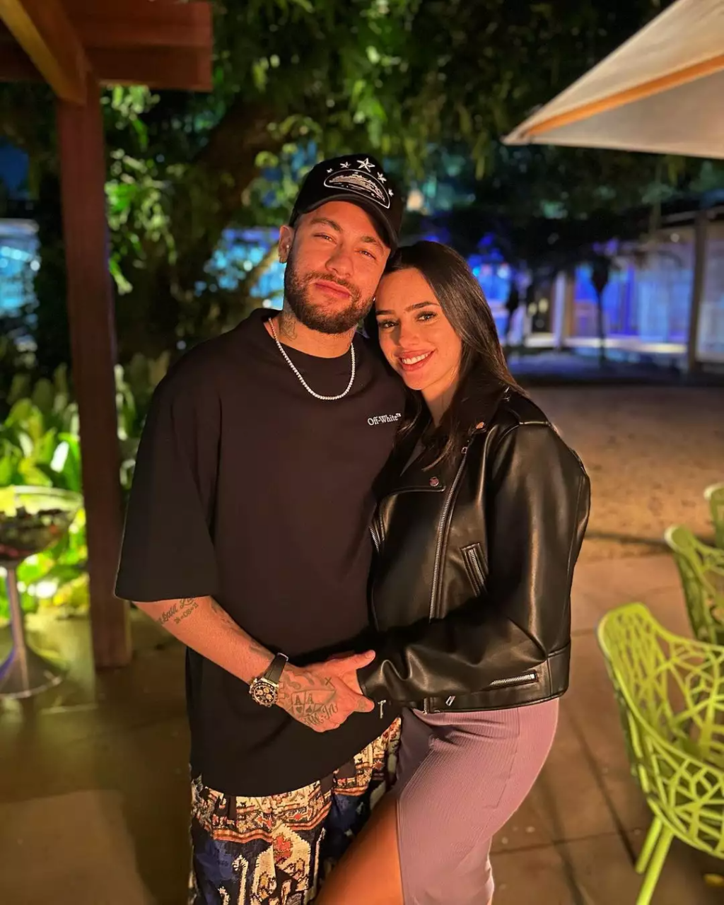 Neymar hamilə sevgilisinə xəyanət etdi - FOTO