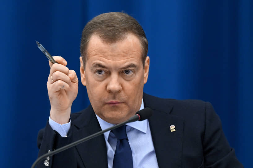 Medvedev taxıl müqaviləsinin ləğvinə ÇAĞIRDI: “Avropalı kəndliləri qidalandırmaq vəzifəmiz deyil”