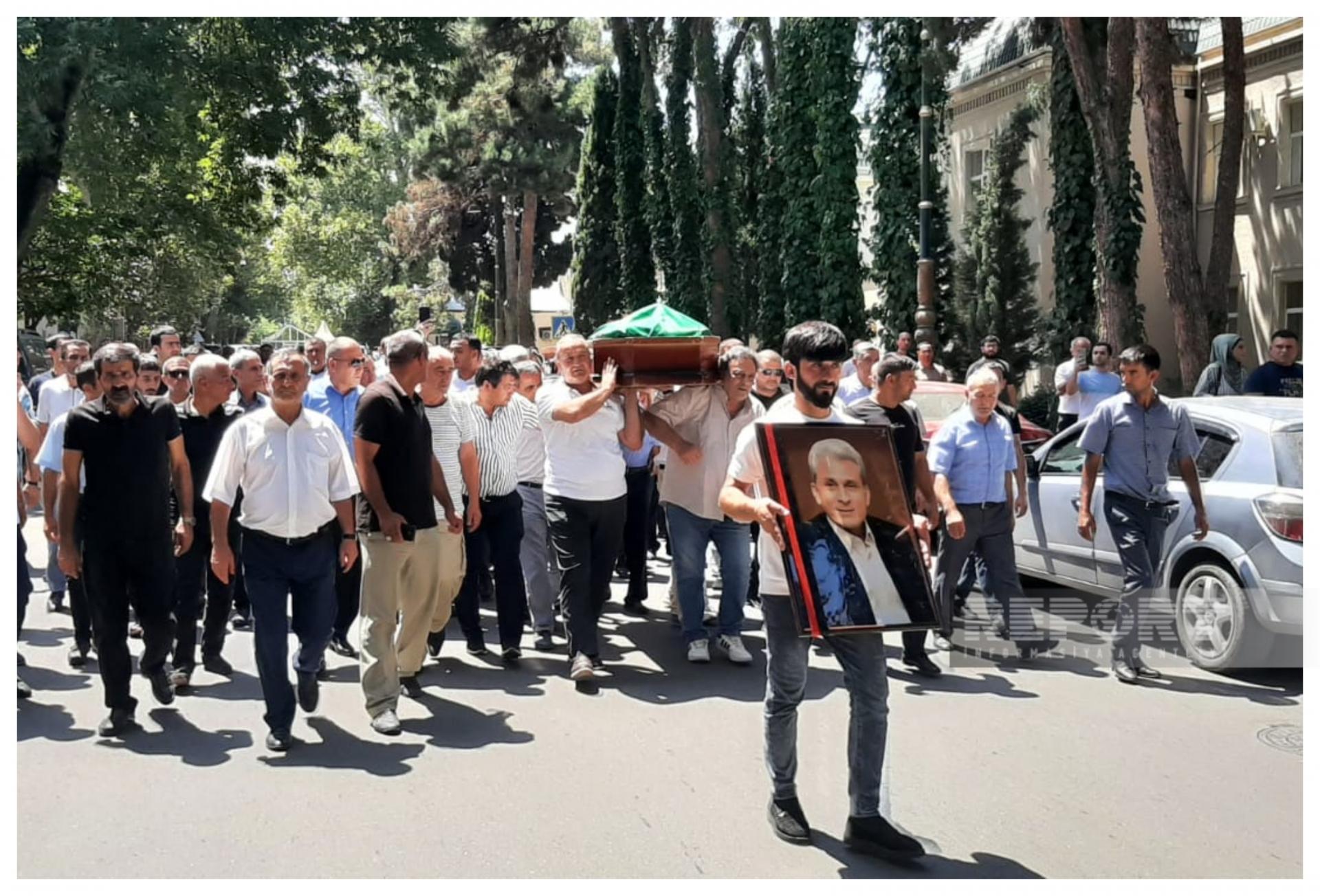 Surət Hüseynov Gəncədə dəfn edildi - FOTO