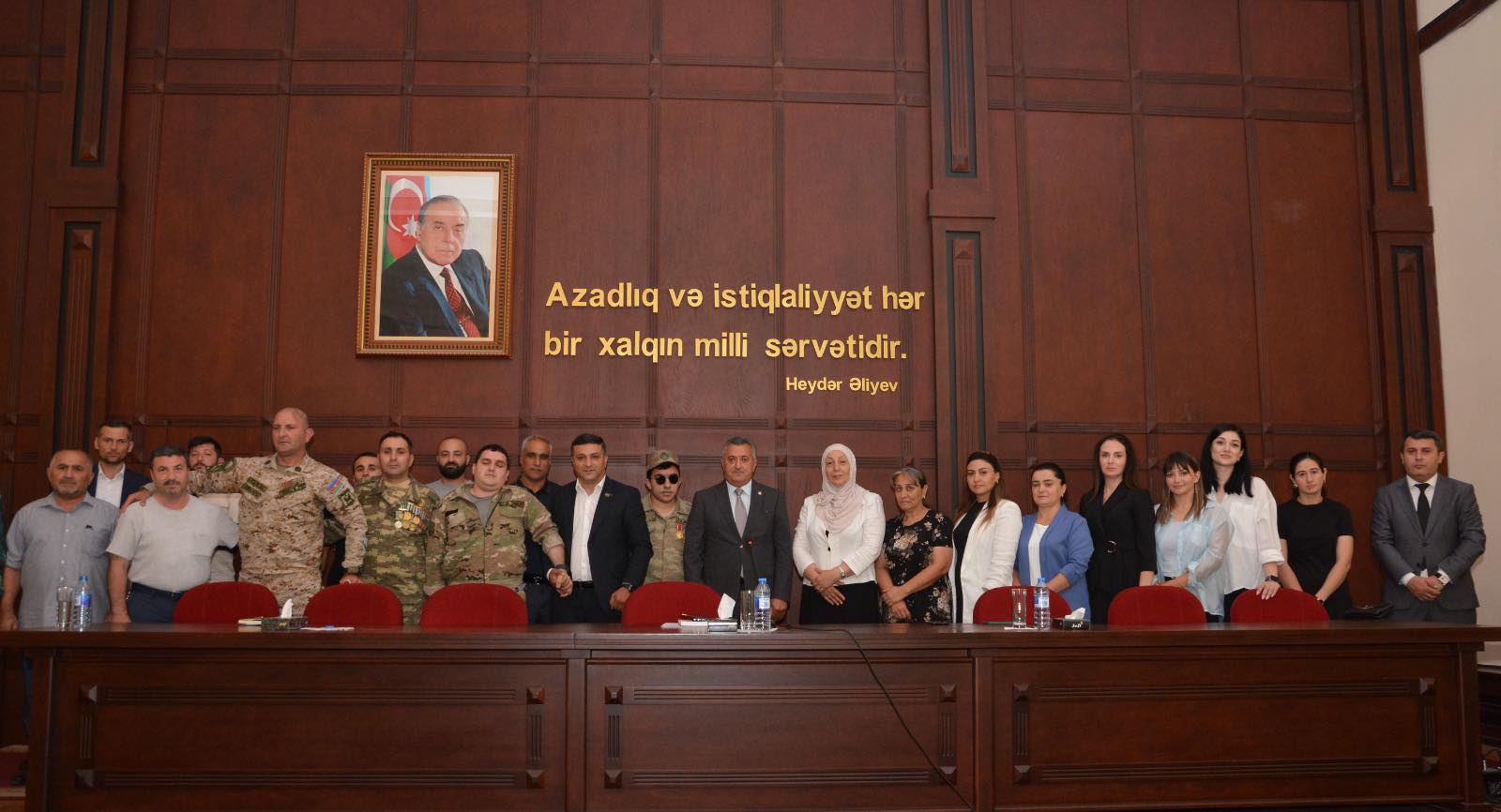Abşeronda yaşayan şəhid ailələri və qazilərlə növbəti görüş keçirildi - FOTOLAR