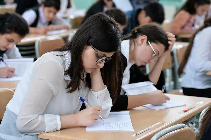 Kolleclərə sənəd qəbulunun vaxtı elan olundu