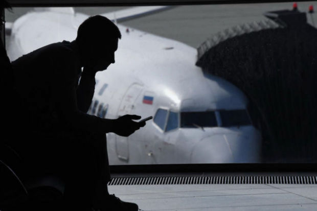 Moskva aeroportlarında uçuşlar kütləvi şəkildə təxirə salındı