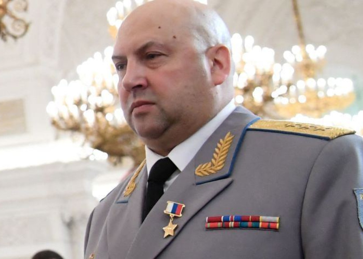 Məşhur rus general vəzifəsindən kənarlaşdırıldı