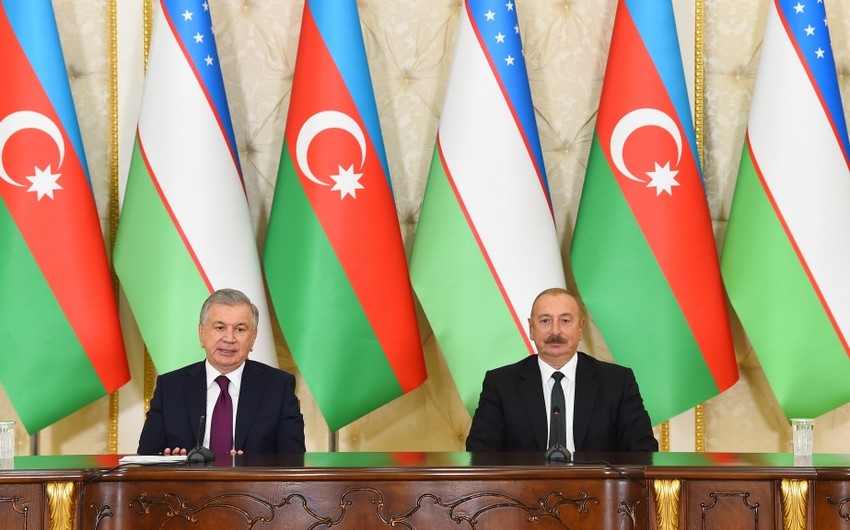 Özbəkistan Prezidenti Füzuliyə getdi