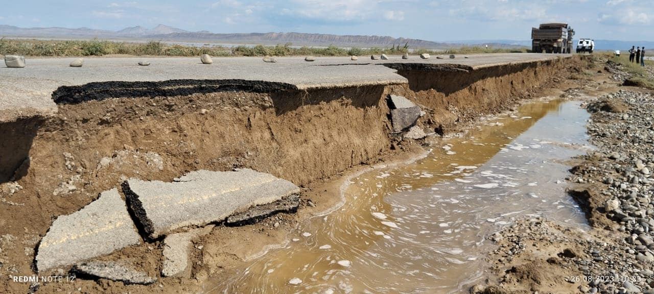 Daha bir rayonda sel suları yolu sıradan çıxardı - FOTO