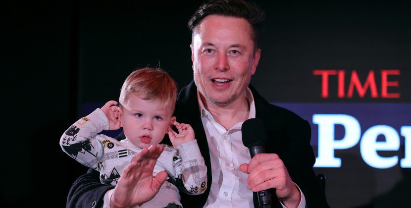 Elon Mask on birinci dəfə ata oldu - uşağın adı güldürür - FOTO