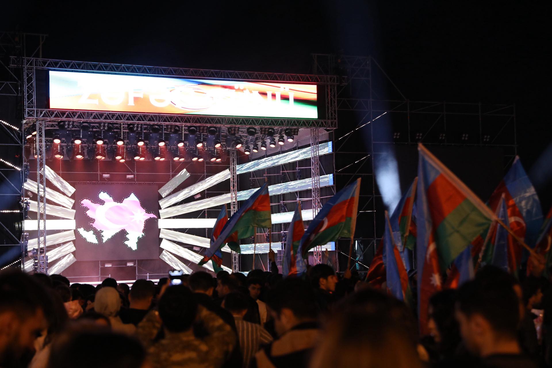 Bakıda Zəfər Günü münasibətilə konsert keçirilir - FOTOLAR