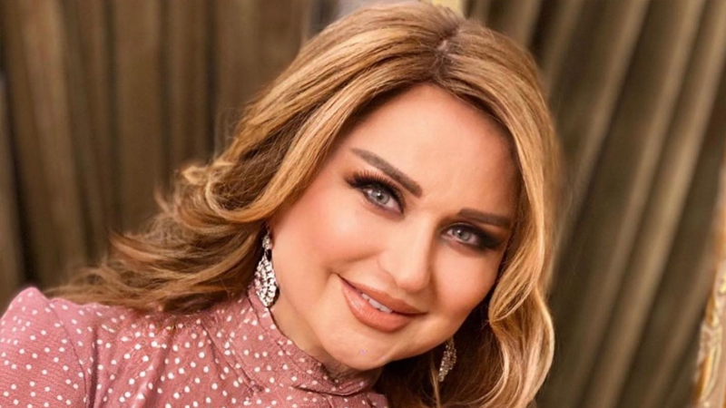 Mələkxanım Eyubova aparıcıları tənqid etdi -