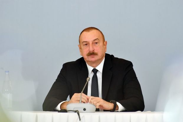 Prezident açılışa qatıldı