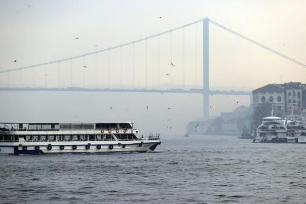 Əlverişsiz havaya görə İstanbul boğazı bağlanıb, THY 56 reysi ləğv edib