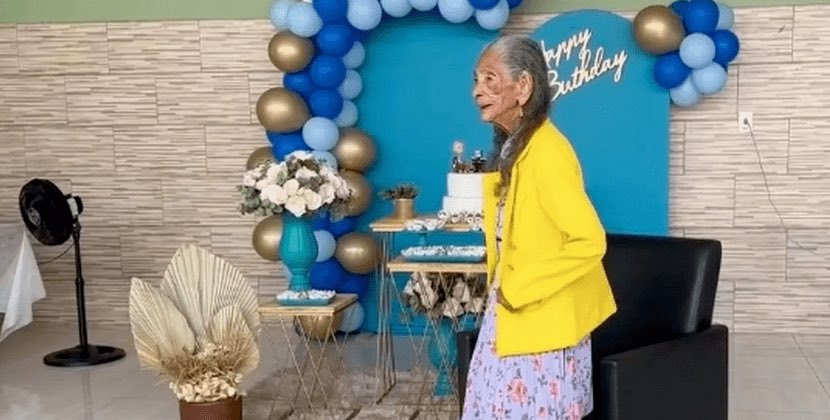 115 yaşını qeyd edən qadın pəhriz sirrini açıqlayıb - FOTO