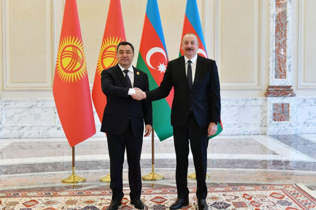 İlham Əliyev Sadır Japarova zəng etdi