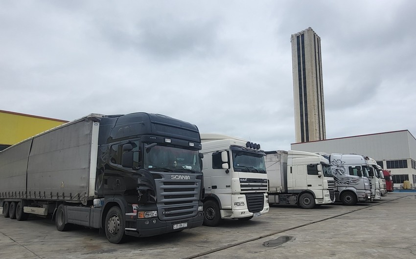 Ukraynaya 20 TIR növbəti yardım göndərildi - FOTO
