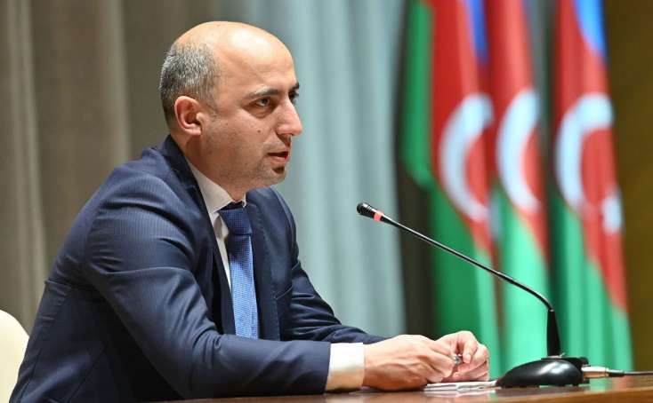 “Tələbələrimizi sentyabrın 15-i Xankəndidə...” - Emin Əmrullayev