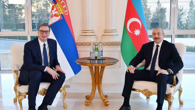 İlham Əliyev Aleksandar Vuçiçi TƏBRİK ETDİ