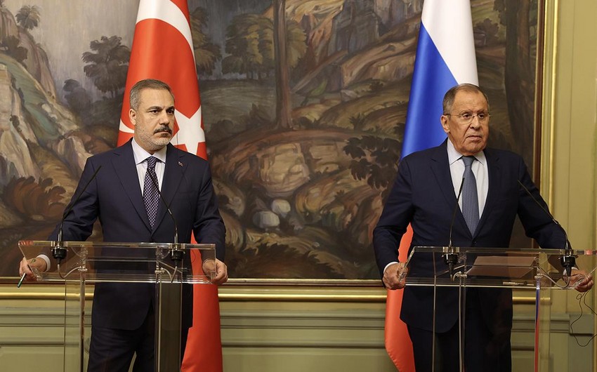 Türkiyə və Rusiya XİN başçıları sülh danışıqlarını müzakirə ediblər