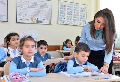 Azərbaycanda müəllimlər vahid formaya keçir? - RƏSMİ AÇIQLAMA