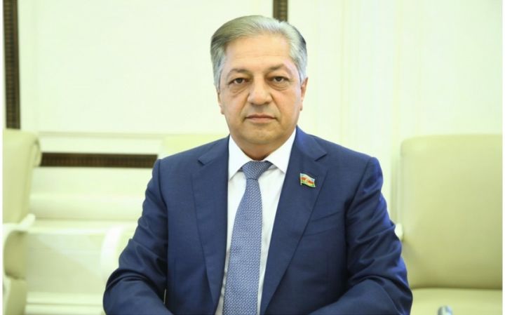 Seçki debatları- Cavanşir Feyziyev yazır