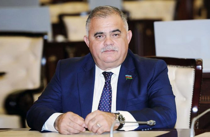 Fransaya yerini göstərməyin vaxtıdır
