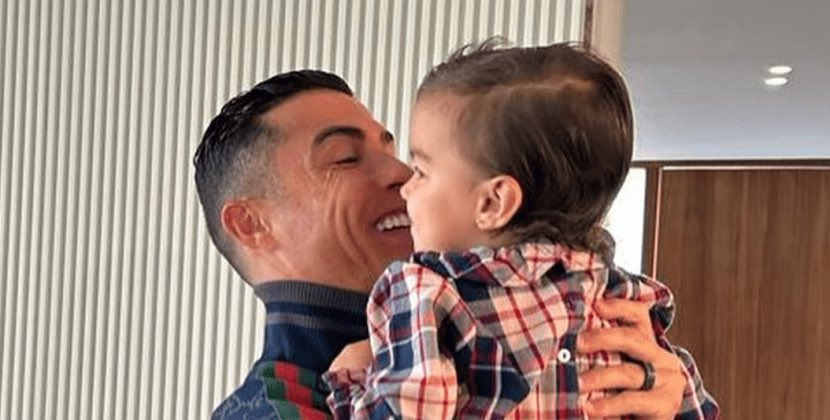 Ronaldo kiçik qızı ilə şəkillərini paylaşdı - FOTOLAR