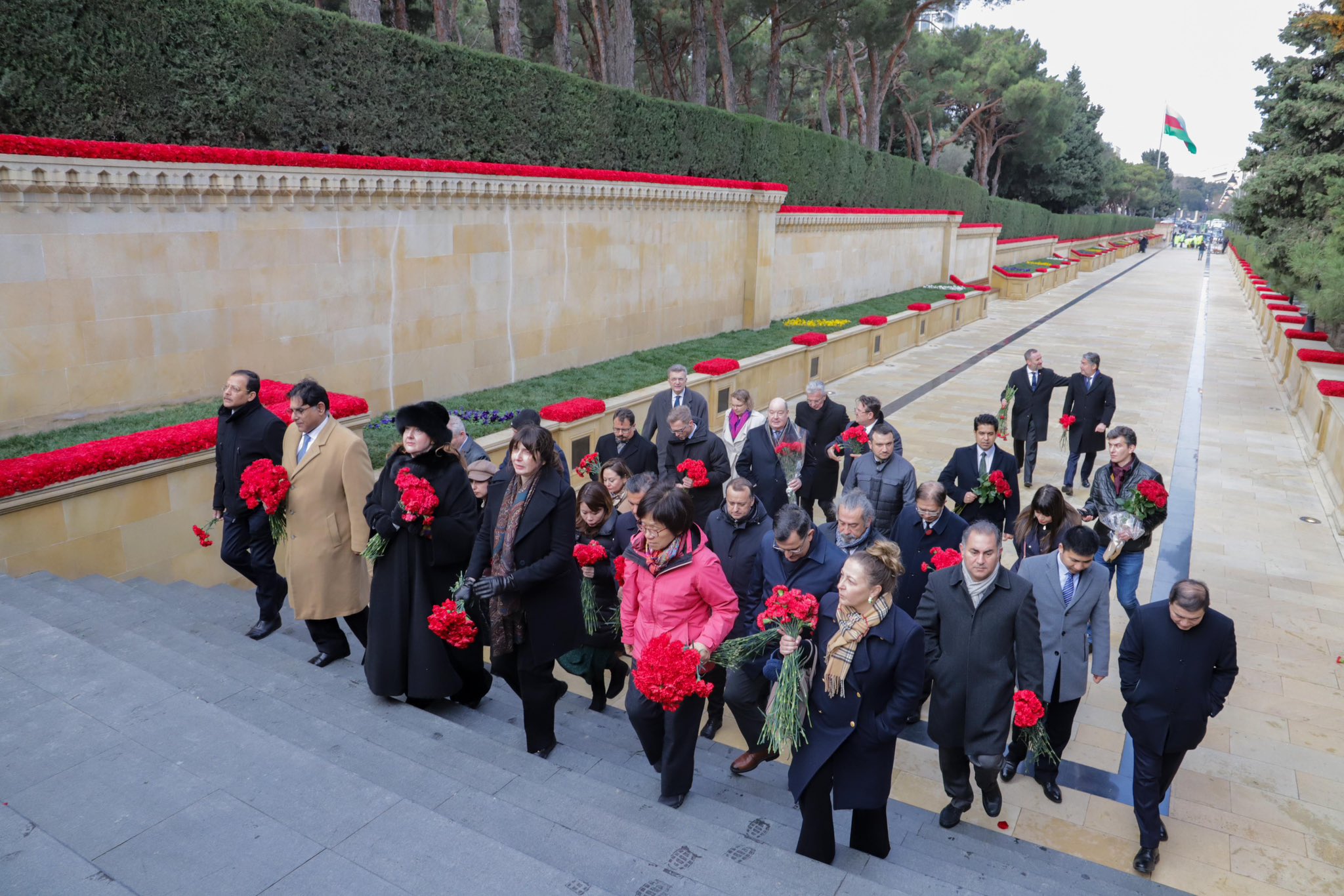 BMT-nin Azərbaycandakı nümayəndəliyi başsağlığı verdi - FOTO