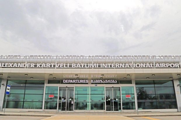 Hava limanında BOMBA HƏYƏCANI - Bütün reyslər təxirə salındı