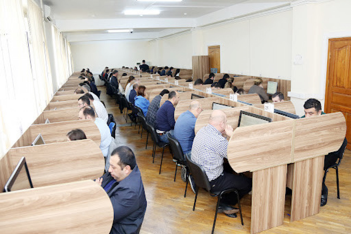 Hakimliyə namizədlər test imtahanı verəcək