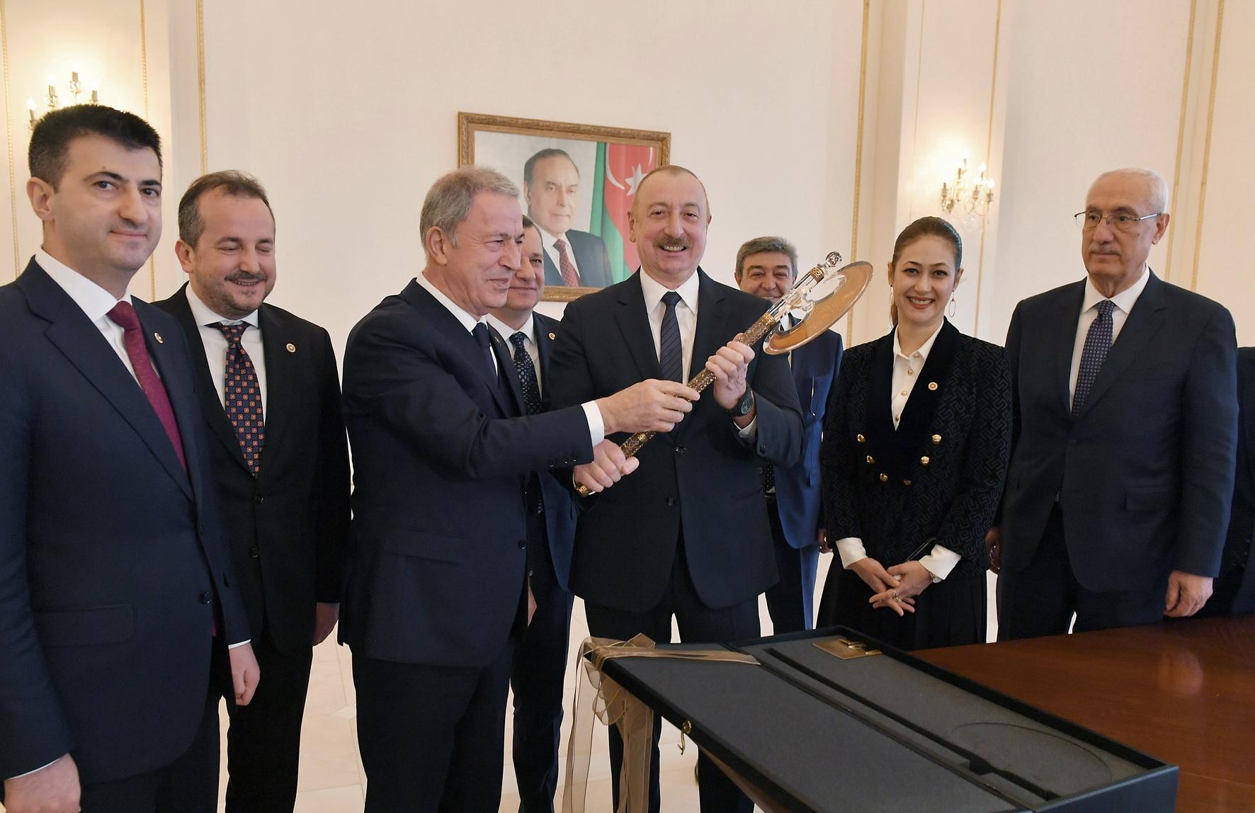 Prezident İlham Əliyev Hulusi Akarı qəbul etdi - FOTOLAR - YENİLƏNDİ