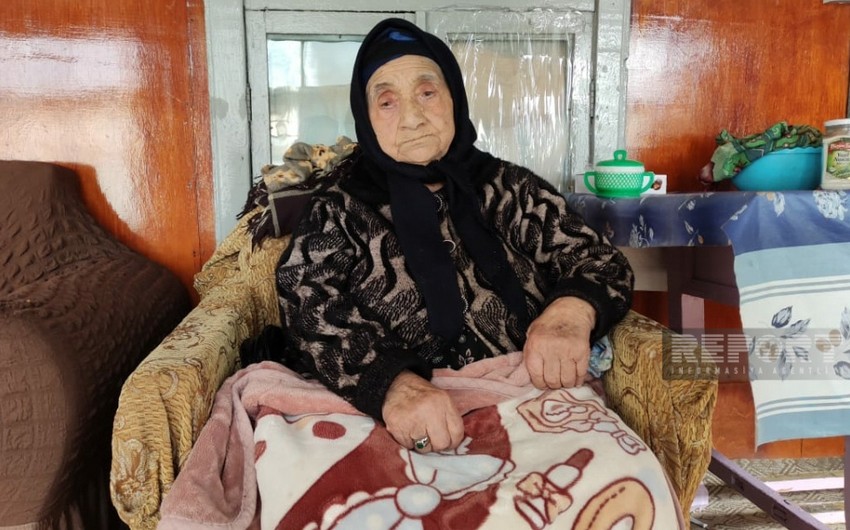 Cəlilabadda 101 yaşlı seçici SƏS VERDİ - FOTO