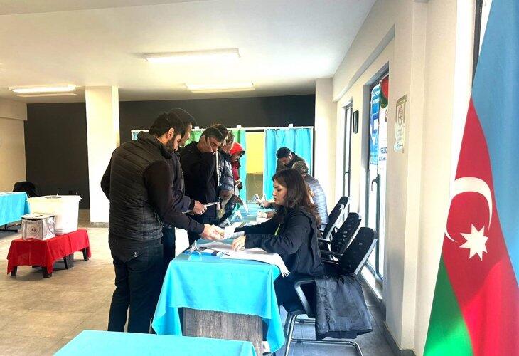 Zəngilanlılar Zəfər seçkisində sevinc və qürur hissi ilə iştirak edirlər - Məntəqə sədri