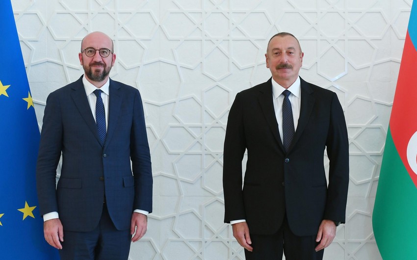 Şarl Mişel Prezidenti TƏBRİK ETDİ