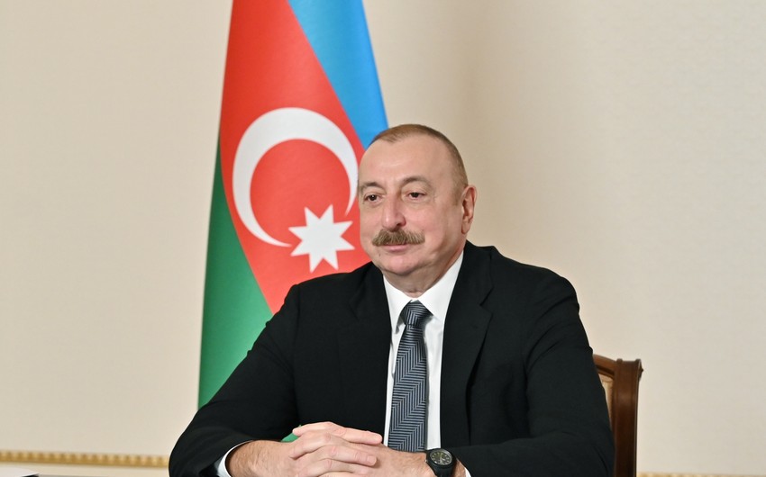 Tatarıstan Respublikasının Rəisi Prezidenti TƏBRİK ETDİ