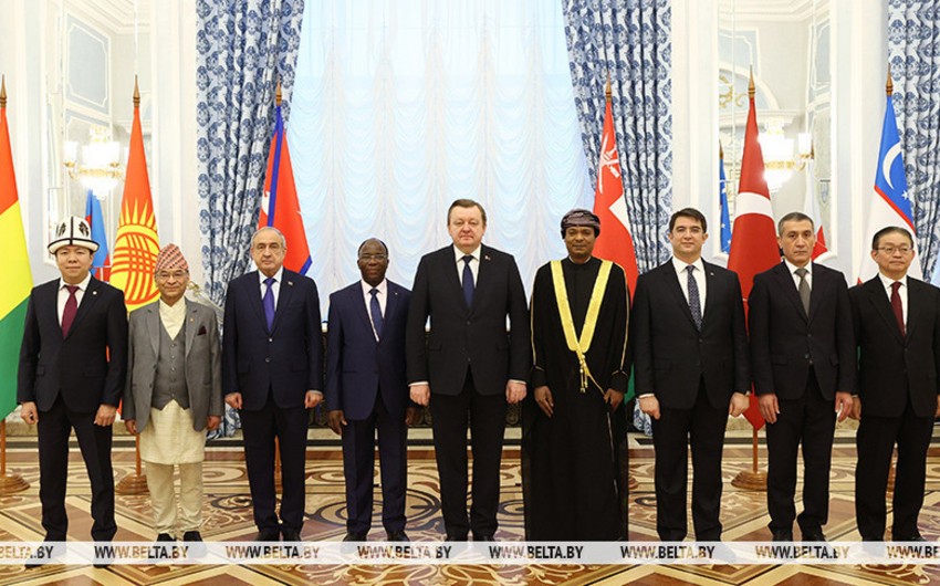 Aleksandr Lukaşenko Azərbaycan səfirinin etimadnaməsini QƏBUL ETDİ