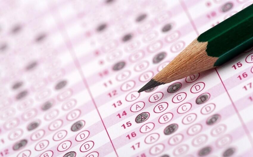 Dövlət qulluğu vəzifələri üzrə test imtahanına qeydiyyat aparılır
