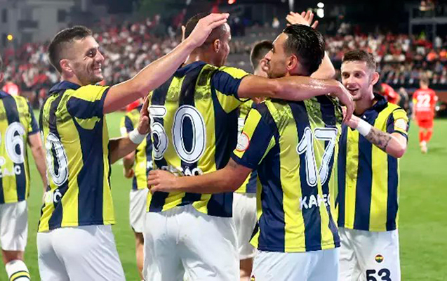 “Fənərbağça” liderliyi ələ keçirdi