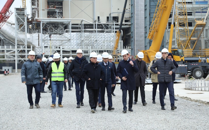 İtaliyalı rəsmilər Mingəçevirdə inşa edilən elektrik stansiyasına baxış KEÇİRDİLƏR - FOTO/VİDEO
