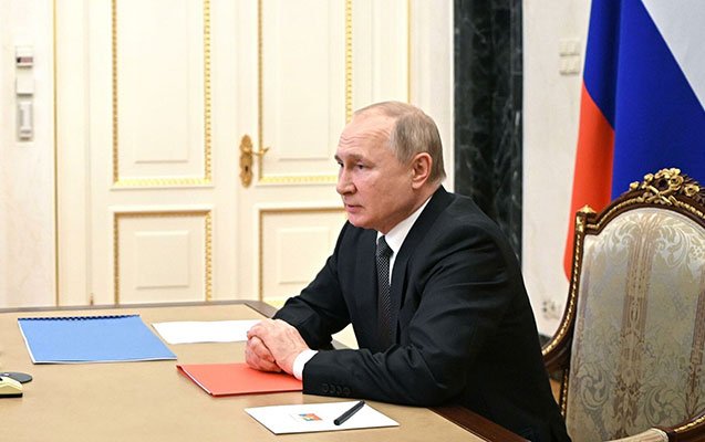 Putinin YENİ REKORDU: 2 saat 6 dəqiqəlik çıxış – Nələrdən danışdı?