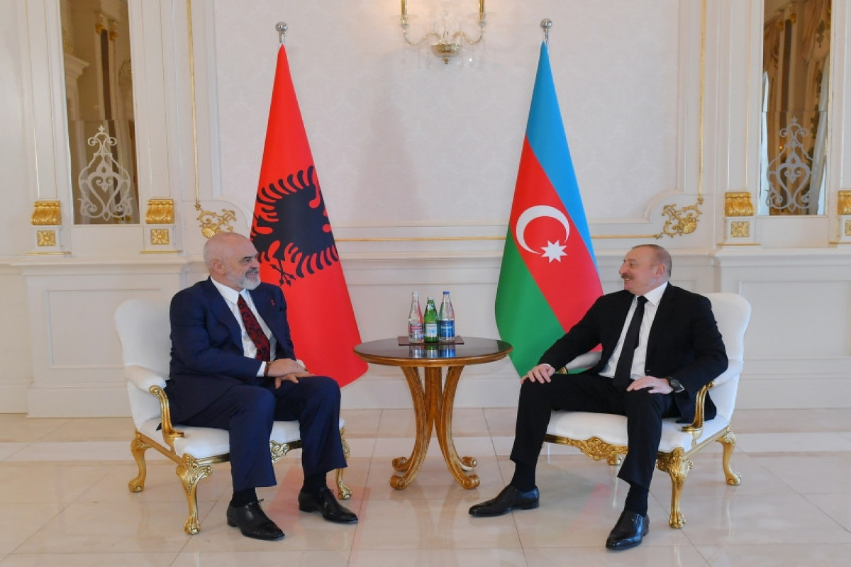 Azərbaycan Prezidenti Albaniyanın Baş naziri ilə GÖRÜŞDÜ - YENİLƏNDİ - FOTO