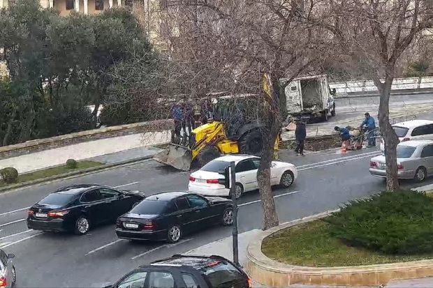 Sürücülərin NƏZƏRİNƏ: Bakıda bir küçədə hərəkət məhdudlaşdırıldı