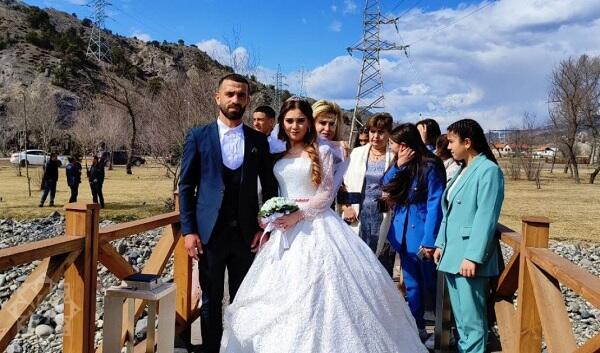Bu toya 1000 qonaq gəldi, müğənnilər pulsuz oxudu