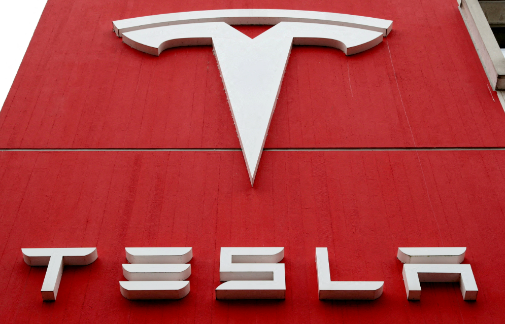 “Tesla” səhmi olanlara XƏBƏRDARLIQ EDİLDİ: \