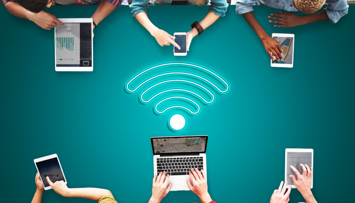 Bu ölkədə internet istifadəçilərinin sayı 1 milyardı ötdü