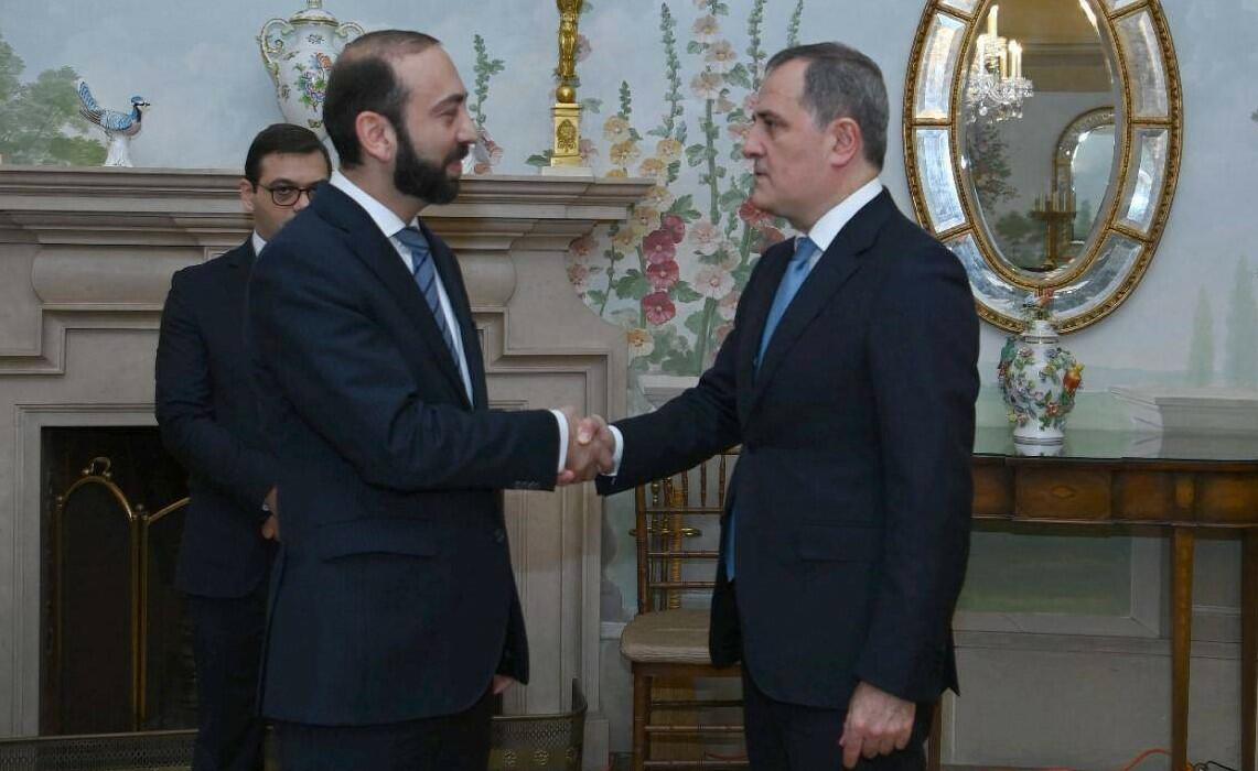 Rusiya Azərbaycan və Ermənistan XİN rəhbərlərinin Almatı görüşünü ALQIŞLAYIR