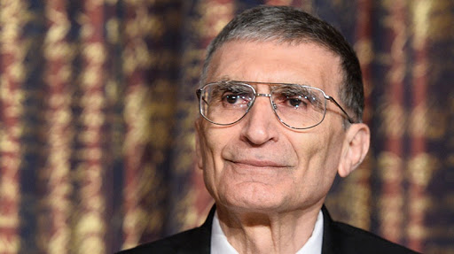 Nobel mükafatı laureatı Azərbaycana GƏLƏCƏK