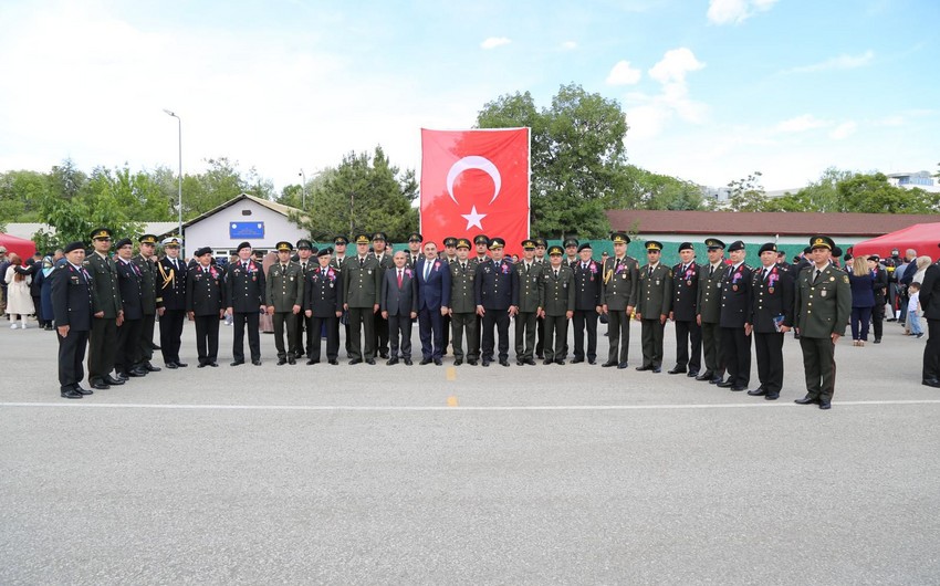 Azərbaycanlı 19 kursant Türkiyədə səkkiz aylıq kursu TAMAMLADI