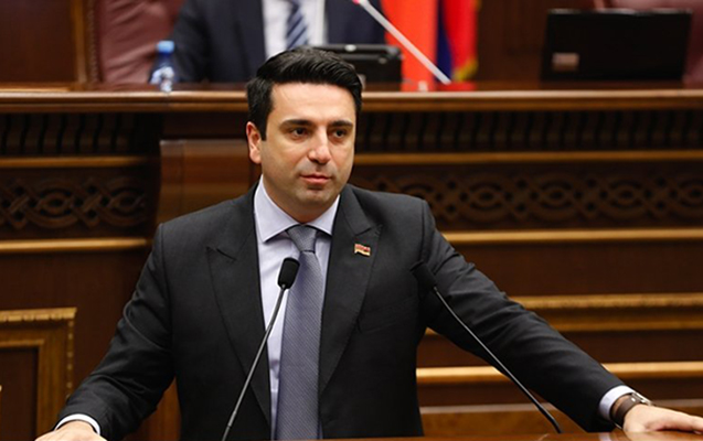 Alen Simonyan: “Bakı ilə danışıqlar davam etdirilir”