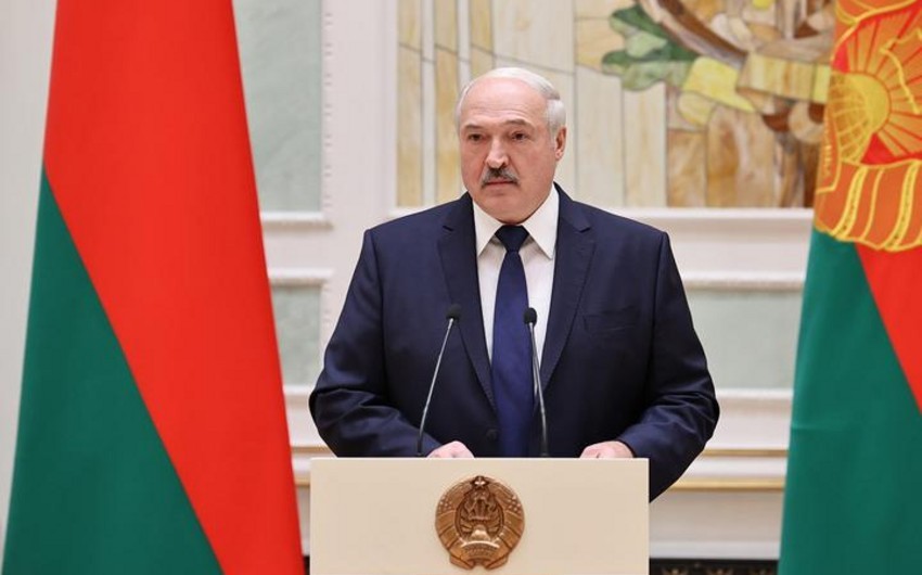 Aleksandr Lukaşenko İlham Əliyevi TƏBRİK ETDİ