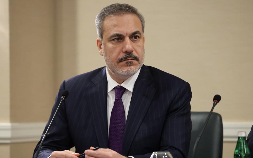 Hakan Fidan Azərbaycan xalqını TƏBRİK ETDİ