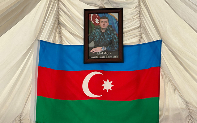 Şəhid Baxışla vida mərasimi keçirilir - FOTO